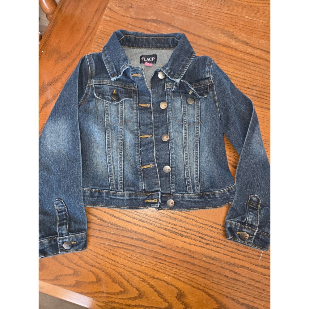 The Children's Place Girls Blue Denim Trucker Jacket Size M 7/8 Heart Buttons